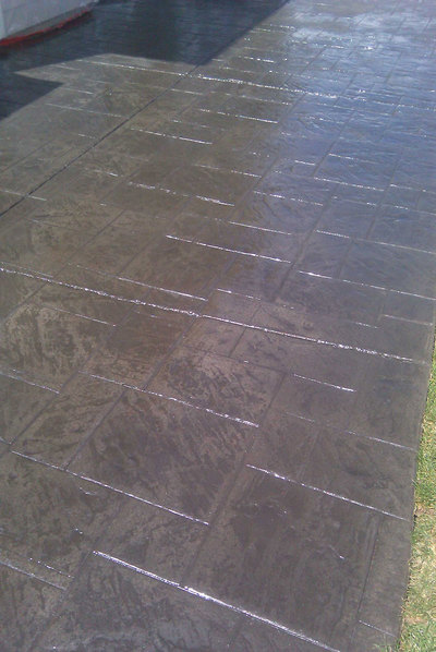 Stamped concrete with a stone look